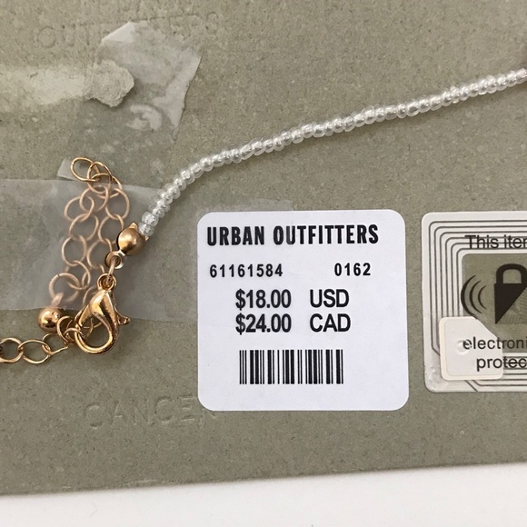 URBAN OUTFITTERS Flower Beaded Necklace Dainty Choker Multicolored NWT - Picture 11 of 15